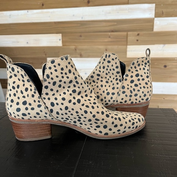 Dolce Vita Leopard Animal Print Ankle Boots Kaidie Booties Leather SZ 7.5 - Picture 4 of 6